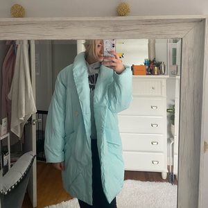 BRAND NEW FREE PEOPLE PUFFER JACKET!!